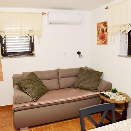 יוסיפדול Apartman Bingo מראה חיצוני תמונה