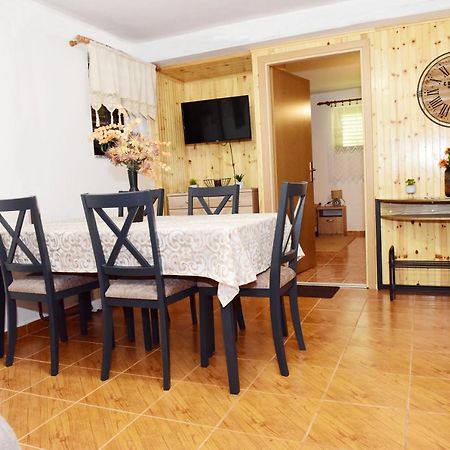 יוסיפדול Apartman Bingo מראה חיצוני תמונה