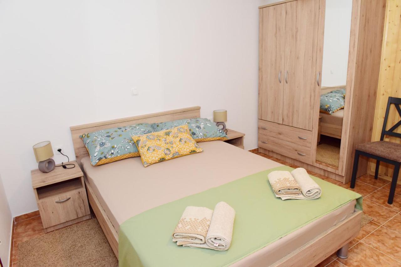 יוסיפדול Apartman Bingo מראה חיצוני תמונה