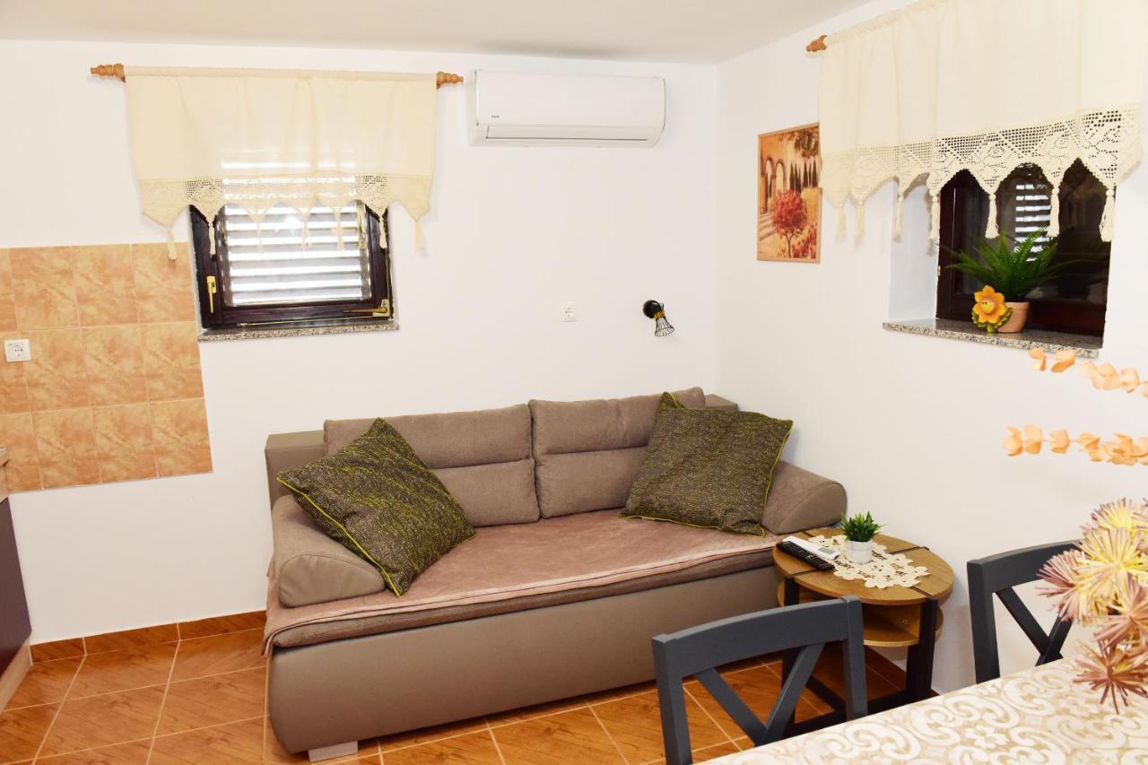 יוסיפדול Apartman Bingo מראה חיצוני תמונה