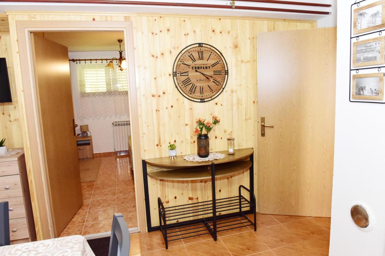 יוסיפדול Apartman Bingo מראה חיצוני תמונה